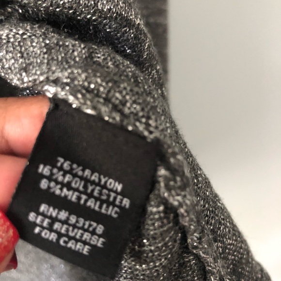 PREMISE STUDIO Silver Gray Long Sleeve Top - Picture 7 of 8